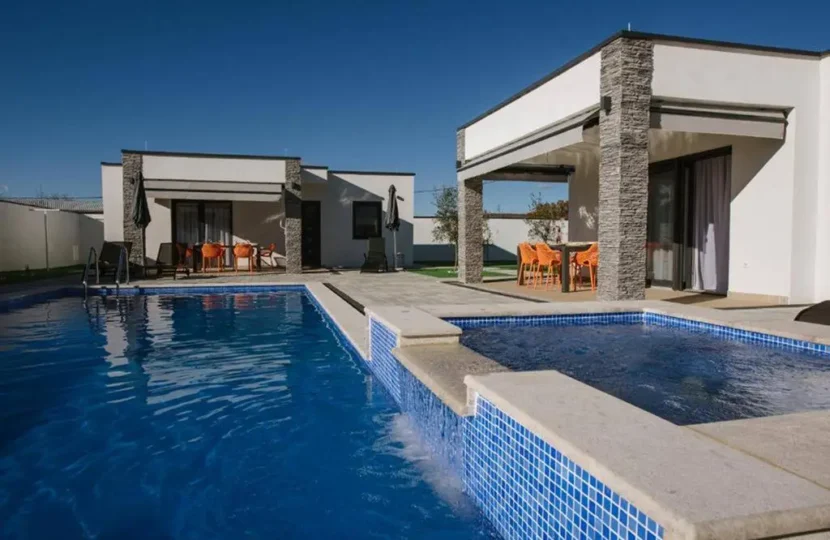 Luxury Villa Blue Sky
